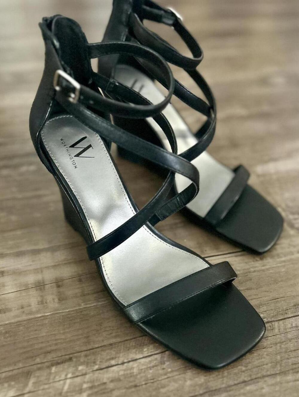 Worthington Women's Black Sandals, Brand New Size 9.5 Strappy